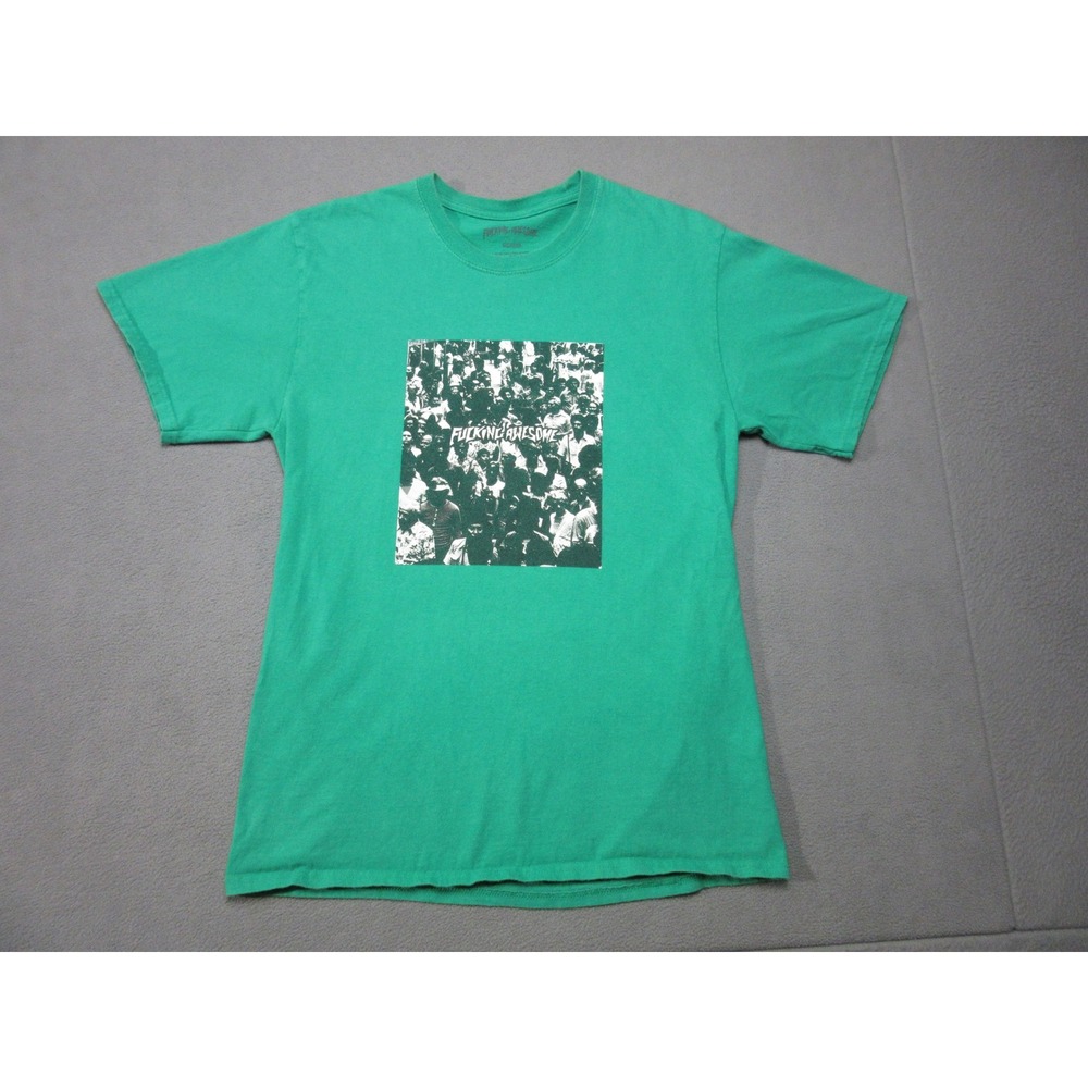 Fucking Awesome T-Shirt Mens Medium Green Graphic Crowd Tee Skater Streetwear